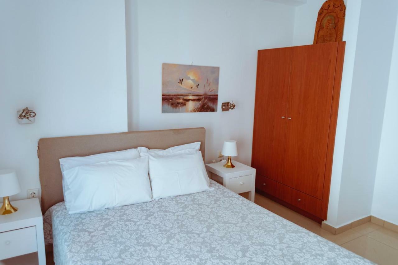 Sun βy τhe Sea 100m From The Beach 阿齐亚·佩拉加